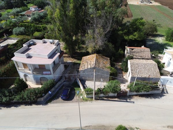 casa indipendente in vendita a Noto in zona San Lorenzo