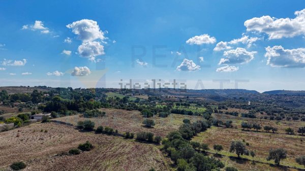 terreno in vendita a Noto