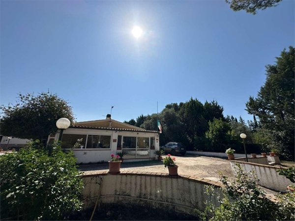 casa indipendente in vendita a Noto