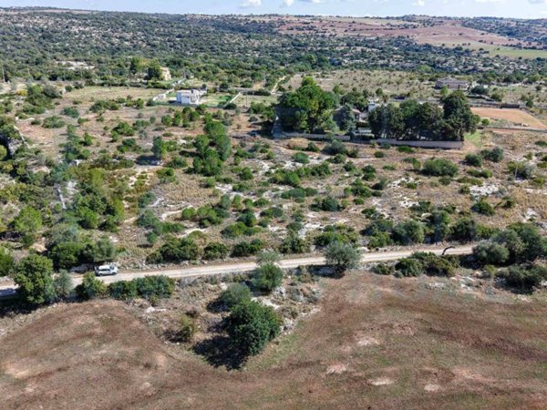 terreno in vendita a Noto