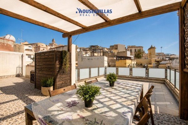 casa indipendente in vendita a Noto