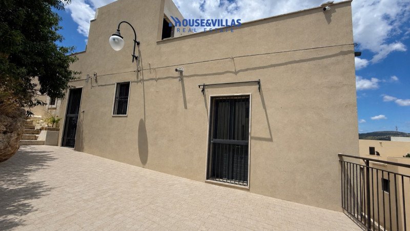 casa indipendente in vendita a Noto