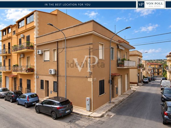 casa indipendente in vendita a Noto in zona Madonna Marina