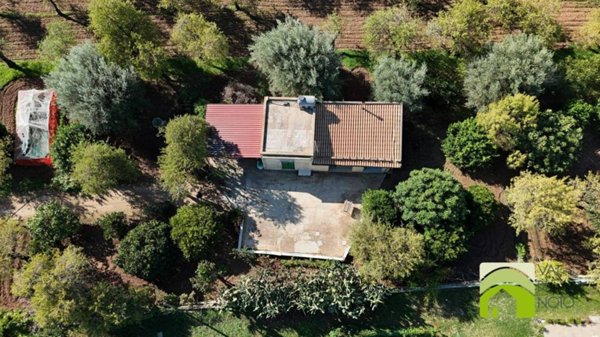 casa indipendente in vendita a Noto