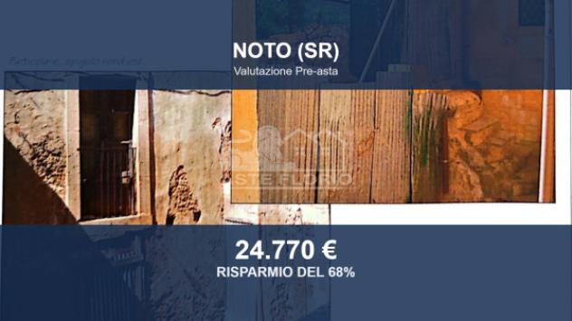 locale commerciale in vendita a Noto