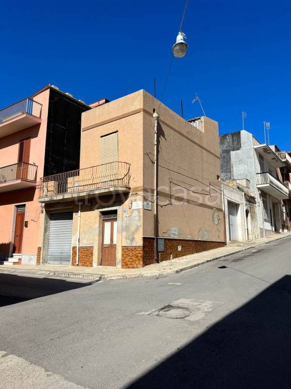 casa indipendente in vendita a Pachino