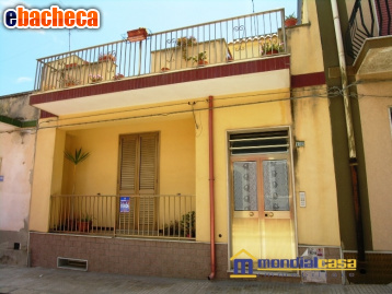 casa indipendente in vendita a Pachino