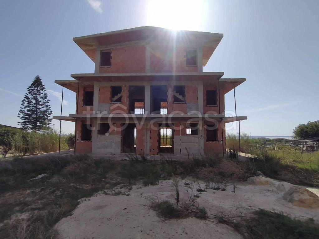 casa indipendente in vendita a Pachino