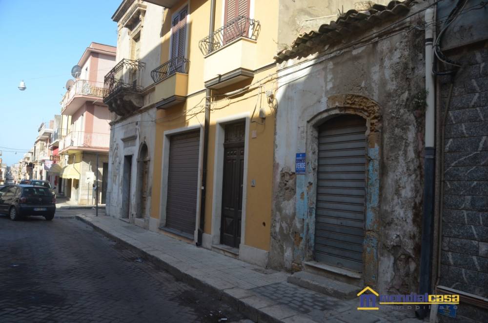 casa indipendente in vendita a Pachino