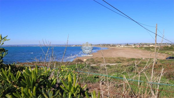 casa indipendente in vendita a Pachino