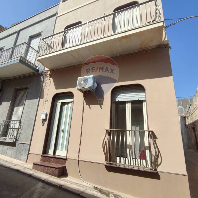 casa indipendente in vendita a Pachino