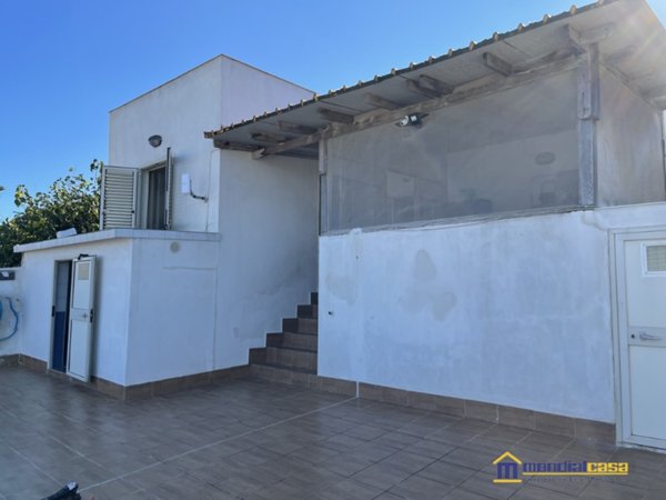 casa indipendente in vendita a Pachino