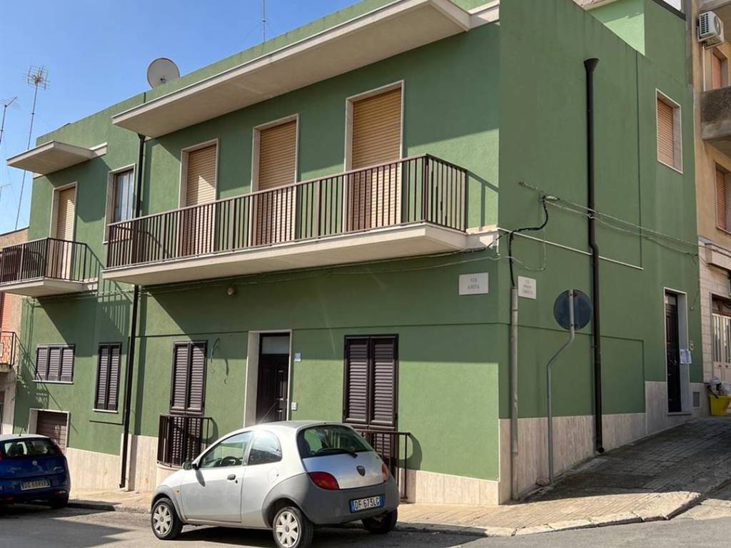 casa indipendente in vendita a Pachino