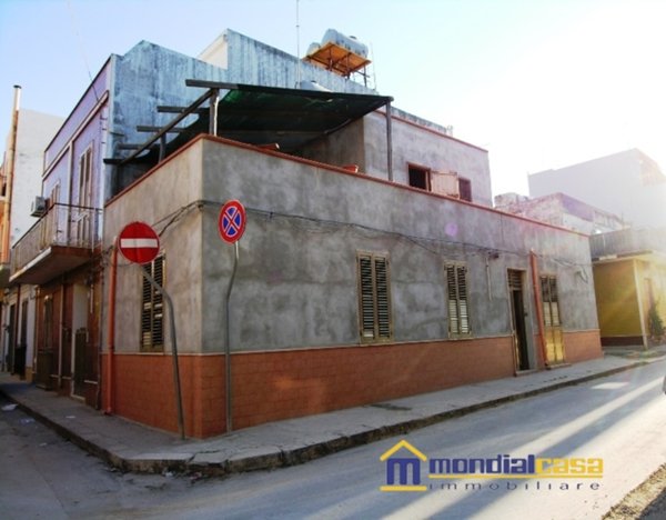 casa indipendente in vendita a Pachino