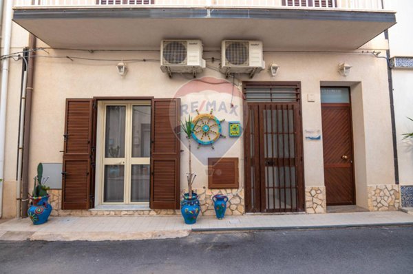 casa indipendente in vendita a Pachino in zona Marzamemi