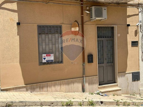 casa indipendente in vendita a Pachino