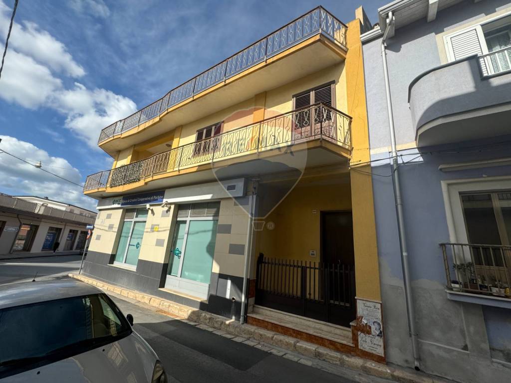 casa indipendente in vendita a Pachino
