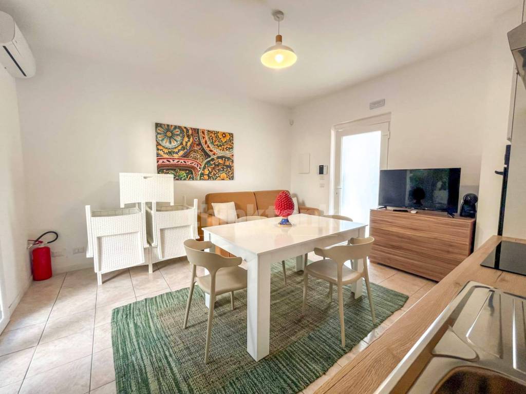 casa indipendente in vendita a Pachino in zona Marzamemi