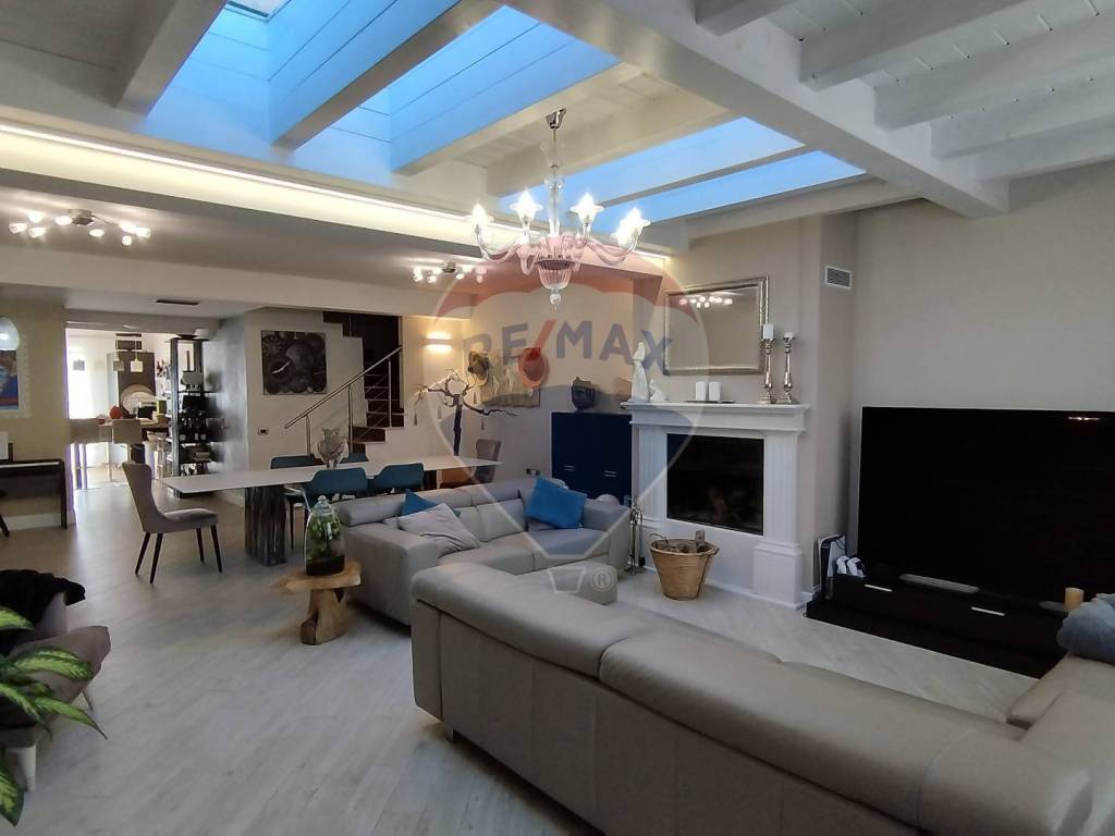casa indipendente in vendita a Pachino