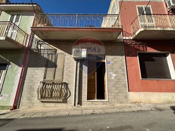 casa indipendente in vendita a Pachino
