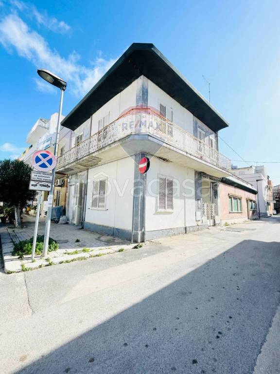 casa indipendente in vendita a Pachino in zona Marzamemi