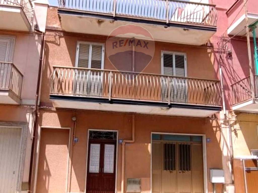 casa indipendente in vendita a Pachino