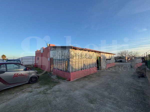 casa indipendente in vendita a Pachino