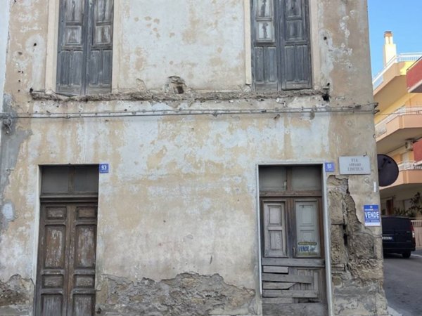 casa indipendente in vendita a Pachino