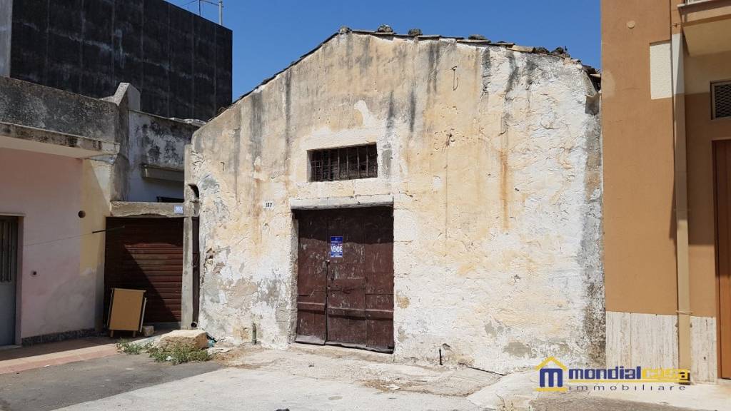 casa indipendente in vendita a Pachino