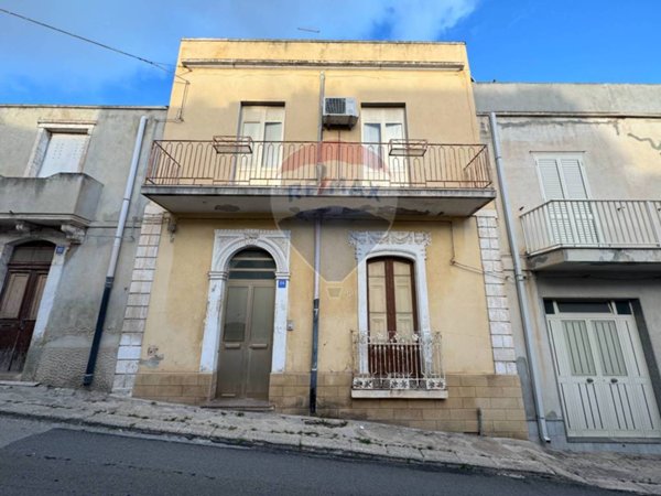 casa indipendente in vendita a Pachino