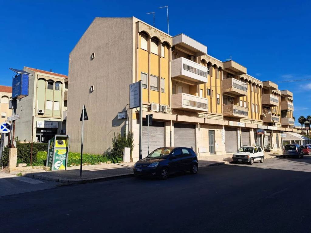 negozio in vendita a Pachino