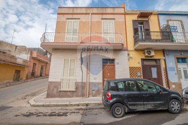 casa indipendente in vendita a Pachino