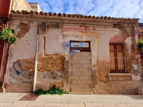 casa indipendente in vendita a Pachino