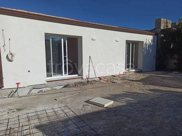 casa indipendente in vendita a Pachino