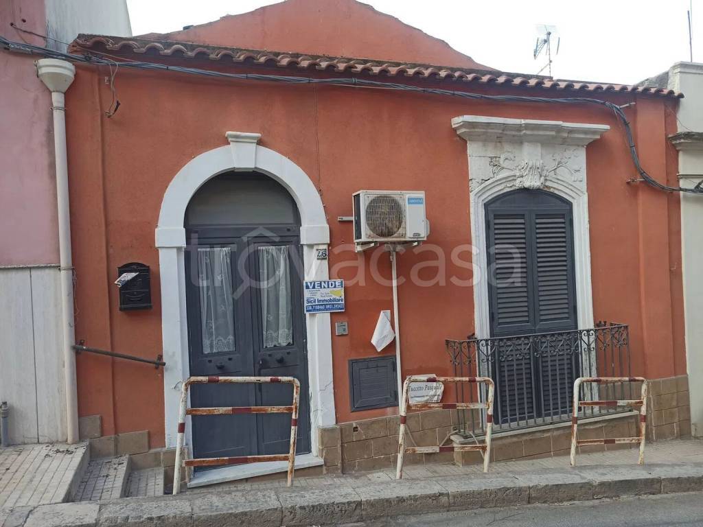 casa indipendente in vendita a Pachino