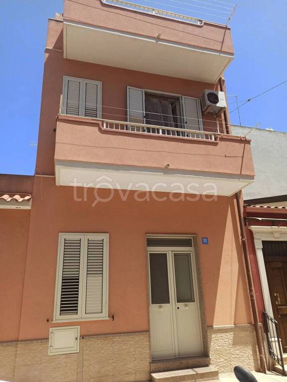 casa indipendente in vendita a Pachino