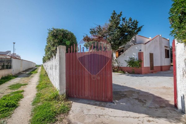 casa indipendente in vendita a Pachino