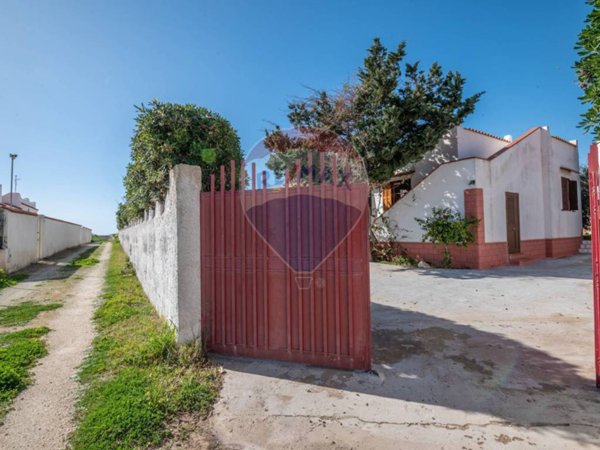 casa indipendente in vendita a Pachino