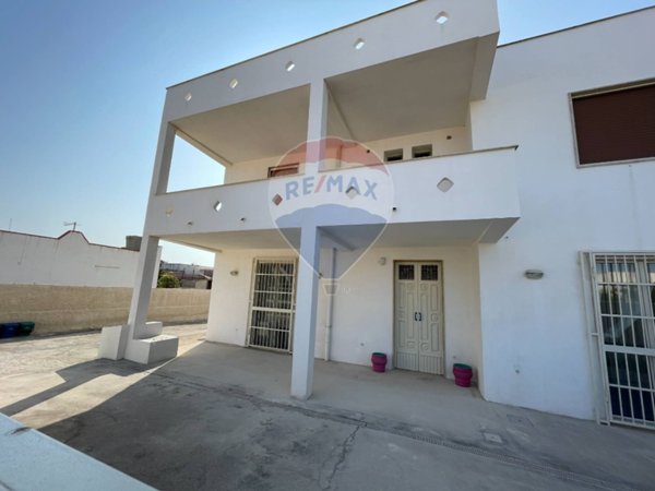 casa indipendente in vendita a Pachino