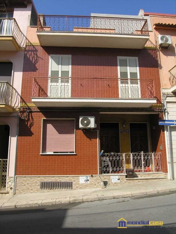casa indipendente in vendita a Pachino