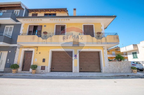 casa indipendente in vendita a Pachino