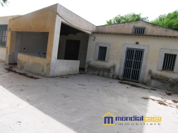 casa indipendente in vendita a Pachino in zona Marzamemi