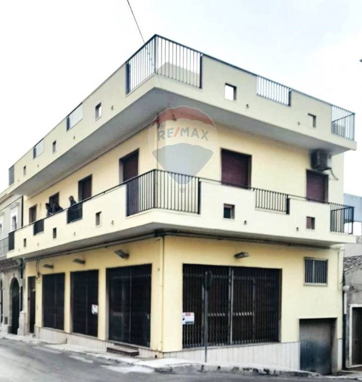 negozio in vendita a Pachino