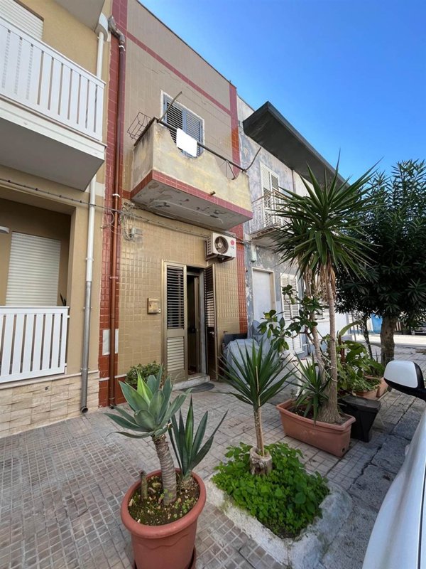 casa indipendente in vendita a Pachino in zona Marzamemi