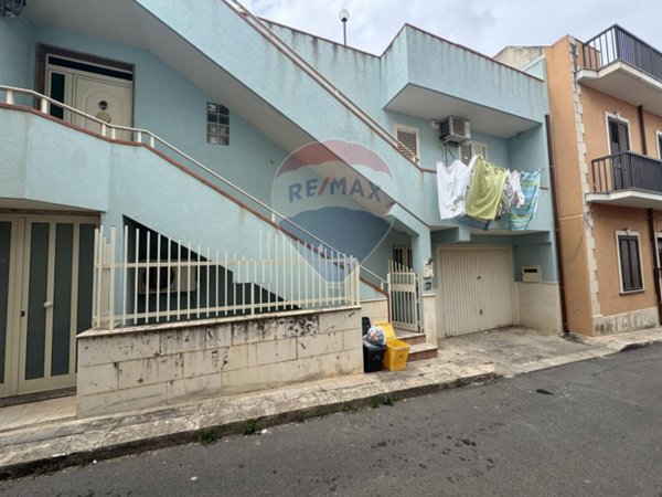 casa indipendente in vendita a Pachino