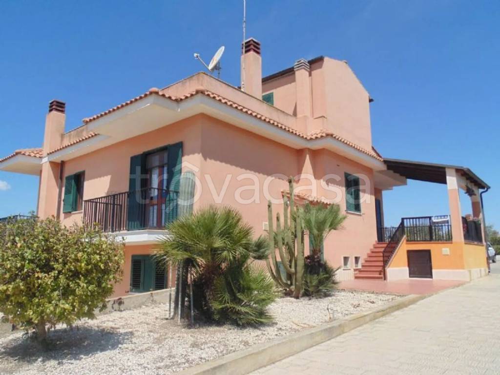 casa indipendente in vendita a Pachino