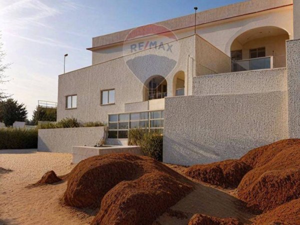 casa indipendente in vendita a Pachino in zona Marzamemi