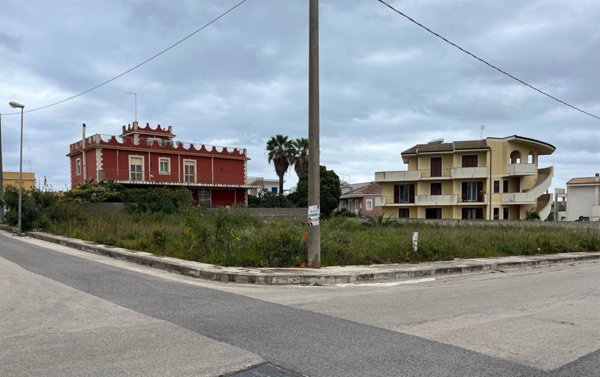 terreno edificabile in vendita a Pachino