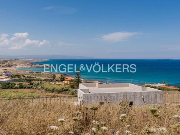 casa indipendente in vendita a Pachino in zona Marzamemi