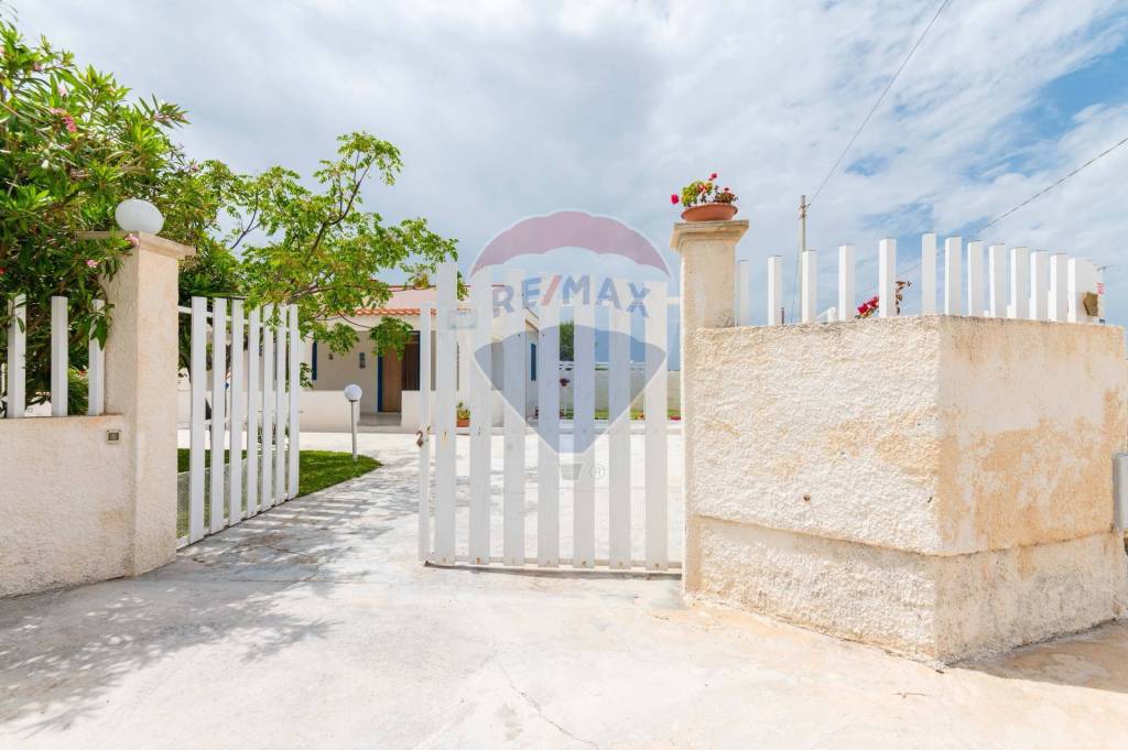 casa indipendente in vendita a Pachino